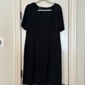 Talbots Black Sheath Midi Dress Scoop Neck Short Sleeve